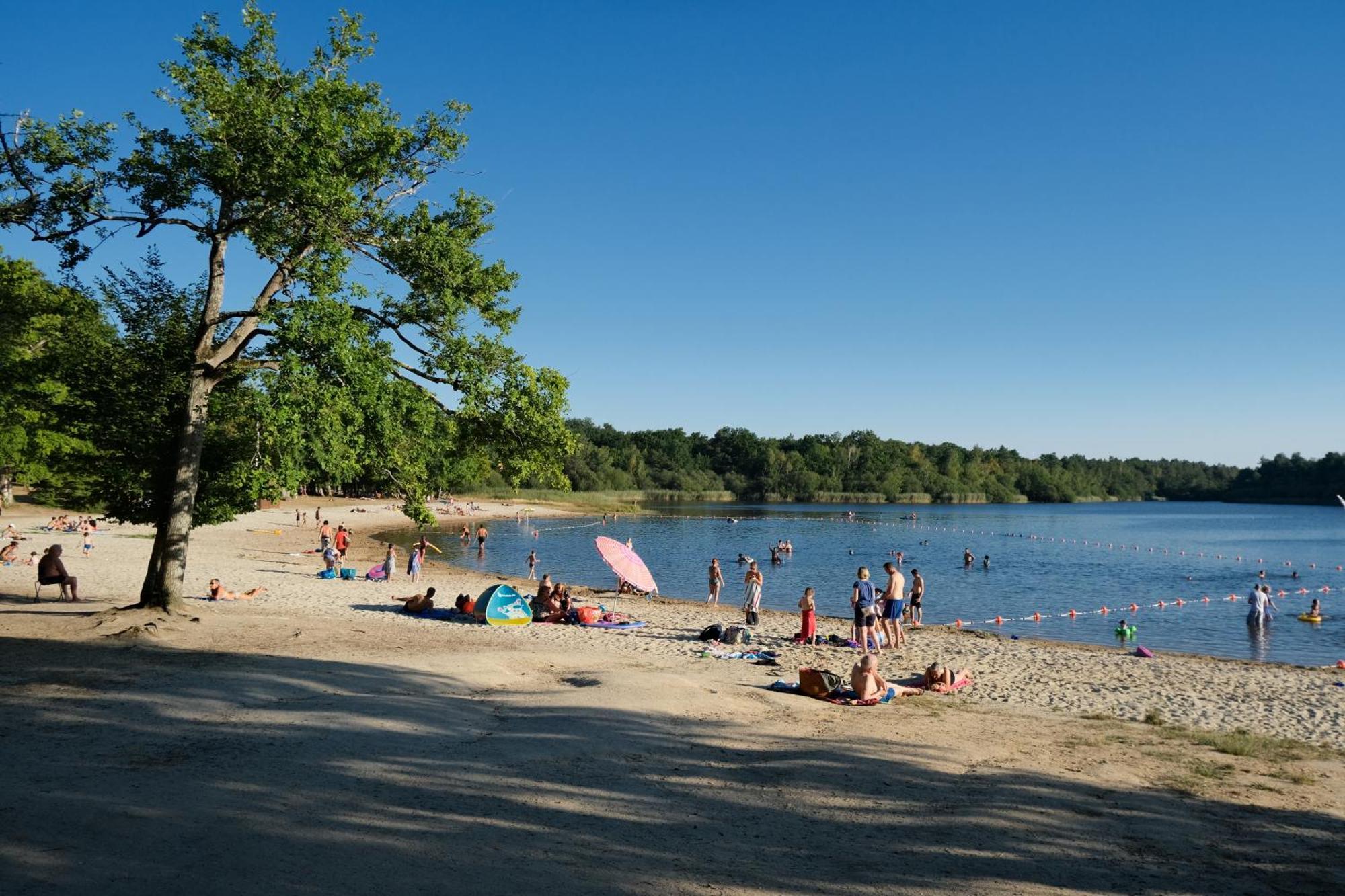Camping Etang Des Bois Vieilles-Maisons-sur-Joudry Εξωτερικό φωτογραφία
